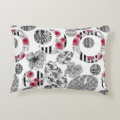 アクセント枕、赤と黒、キルティング、パッチワーク アクセントクッション (裏面)