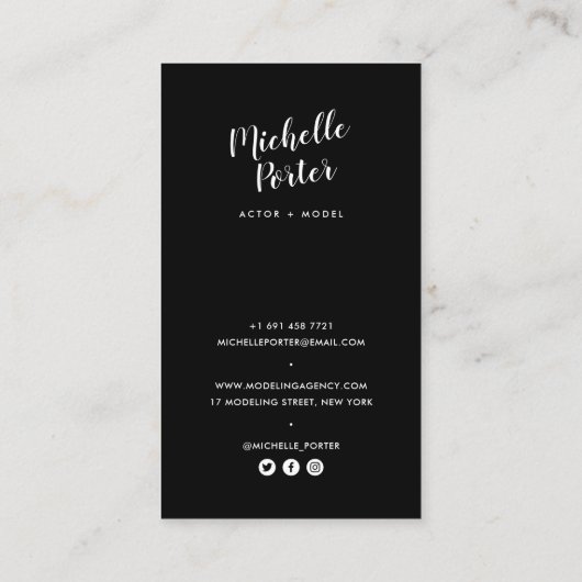 アクターのモデルのヘッドショットの白黒モダン写真 名刺 (裏面)