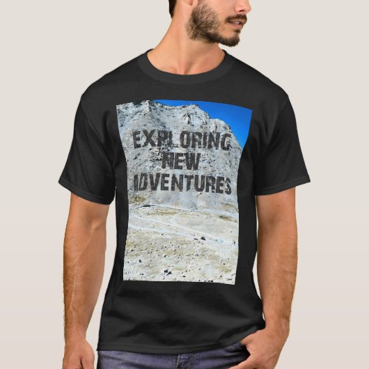 アクティブな新しい冒険の探索 Tシャツ (正面)