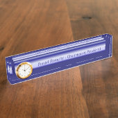 アクリルの名札の時計-真夜中の青へのライト デスクネームプレート (側面)