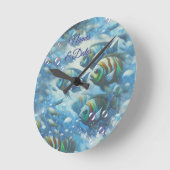 アクリルの魚と珊瑚の水中絵を描芸術 ラウンド壁時計 (傾斜)