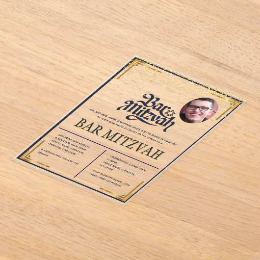 アクリルバー(ユダヤ教の)バル・ミツバー写真モダンネイビー金ゴールド教室 アクリル招待状 (レイダウン)