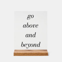 アクリル記号の上と外に出る