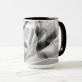 アクリル、グレーからホワイトの正方形の部分のコーナー マグカップ (正面右)