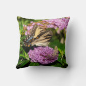 アゲハチョウ蝶on lilacs on クッション (裏面)