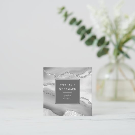 アゲートグレイグホワイトシルバーフェイクグリッター スクエア名刺 (スタンド正面)