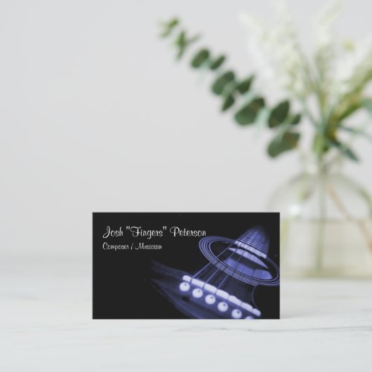 アコースティックギターミュージシャンブルービジネスカード 名刺 (スタンド正面)