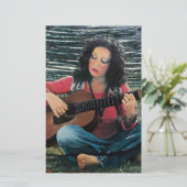 アコースティック遊ギターを使った女性の音楽 便箋 (スタンド正面)