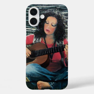 アコースティック遊ギターを使った女性の音楽 iPhone 16 PLUSケース