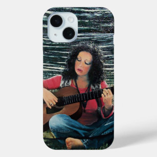 アコースティック遊ギターを使った女性の音楽 iPhone 15ケース