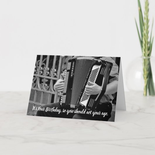 アコーディオンおもしろいプレイヤー誕生日カード カード (正面)