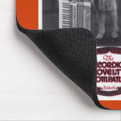 アコーディオンの女の子のヴィンテージの広告 マウスパッド (コーナー)