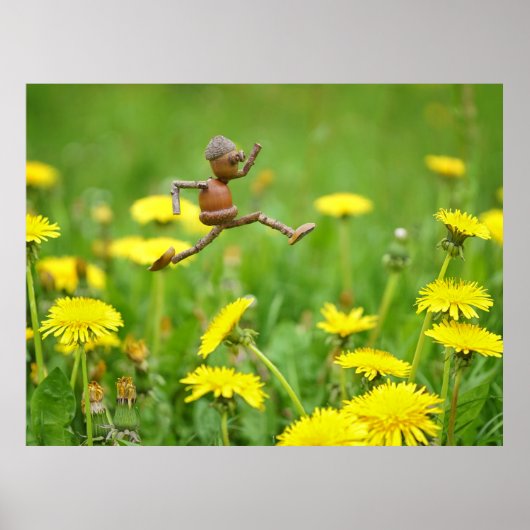 アコーン小妖精や小人は牧草地のポストにタンポポでジャンピング ポスター (正面)