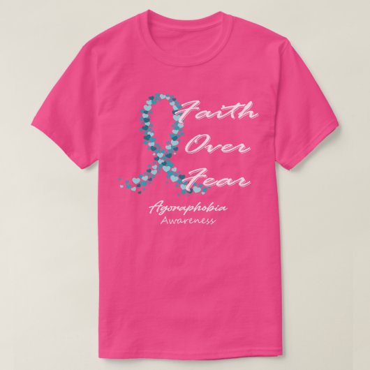 アゴラホビア認識度この家族への恐怖に対する信仰 Tシャツ (デザイン正面)
