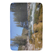 アサバスカ川の魅惑的な美しい バスマット (正面縦)