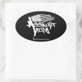 アサルトライフ – 米国国旗のシール 楕円形シール (バッグ)