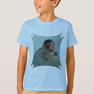 アザラシの子供のTシャツ Tシャツ