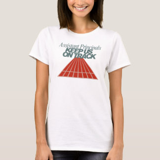 アシスタント保主任がTシャツを着ている Tシャツ