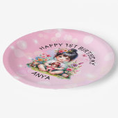アジかわいらしアパーソナライズされた・ガール・アンド・ドール誕生日 ペーパープレート (アングル)