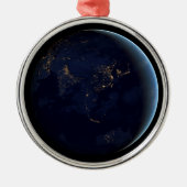 アジアとオーストラリアで夜の地球の都市の光 メタルオーナメント (正面)
