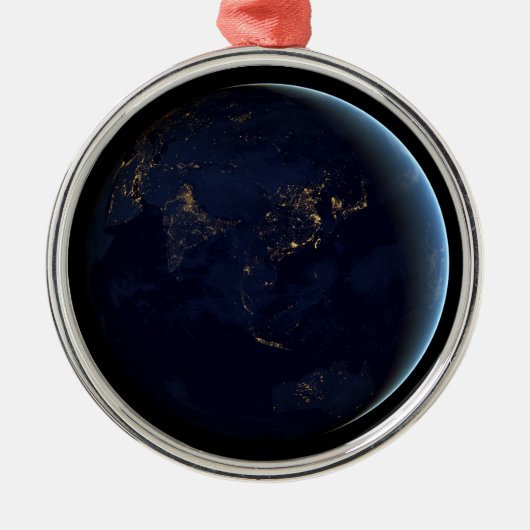 アジアとオーストラリアで夜の地球の都市の光 メタルオーナメント (正面)
