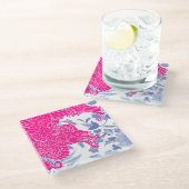 アジアのドラゴン – ピンクと白オンブルーフローラ ガラスコースター (アングル)