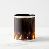 アジア中国チベットラサ祈りの言葉の炎 ツートーンマグカップ (中央)