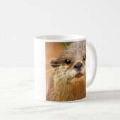 アジア小さい引き裂かれたカワウソ コーヒーマグカップ (正面右)
