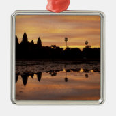 アジア、カンボジア、シェムリアップ、アンコールワット(b.12日 メタルオーナメント (正面)