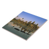 アジア、カンボジア、シェムリアップ。アンコール·ワット。2 タイル (側面)