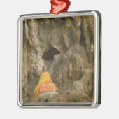 アジア、タイ、メーホンソン、仏像 メタルオーナメント (左)