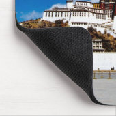 アジア、チベット、ラサ、ポタラ宮。ユニーソ マウスパッド (コーナー)