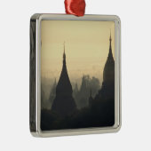 アジア、ミャンマー、（バガン）異教の熱気 メタルオーナメント (右)