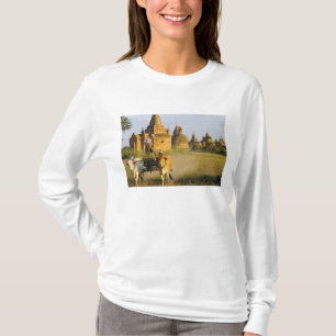 アジア ミャンマー (ビルマ) バガン 馬車が Tシャツ