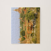 アジア、ミャンマー（ミャンマー）、バガン(異教のバガン)。 牛が通る ジグソーパズル (縦)