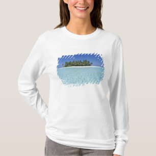 アジア、モルディブ、アリ環礁、無人島 Tシャツ