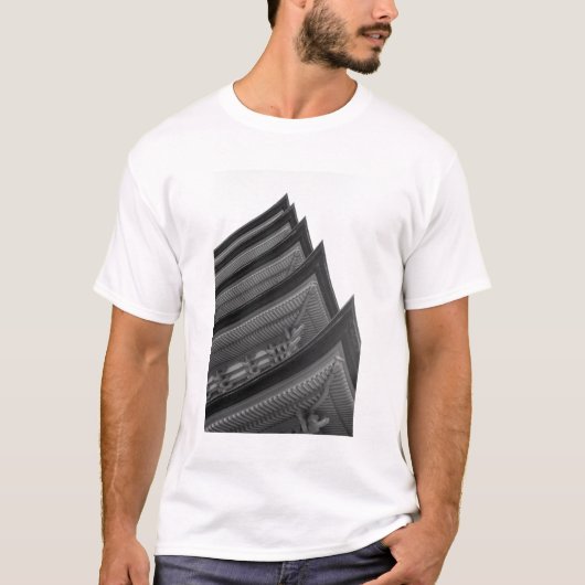 アジア、日本、宮島。テンプル詳細 Tシャツ (正面)