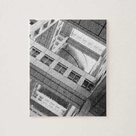 アジア、日本、東京。フジテレビ建物お台場 ジグソーパズル (縦)