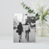 アジア、日本、東京。銀座の若い女性。 ポストカード (スタンド正面)