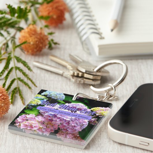 アジサイの庭ピンク色の紫の紫のフローラママの贈り物 キーホルダー (正面右)