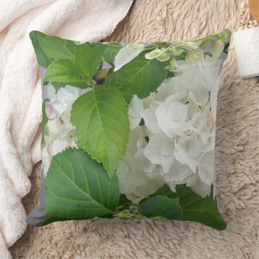 アジサイの花の緑の白い自然の園芸植物 クッション (ブランケット)