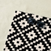 アステカスタイルブロックプリントブラック+クリームパターン ビーチタオル (インサイチュ)