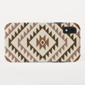 アステカ柄ダイヤモチーフデザイン ブラウン+クリーム Case-Mate iPhoneケース (裏面(横))