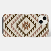 アステカ柄ダイヤモチーフデザイン ブラウン＋クリーム iPhoneケース (裏面横)