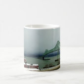 アストリア・メグラーブリッジ、アストリア、オレゴン コーヒーマグカップ (中央)