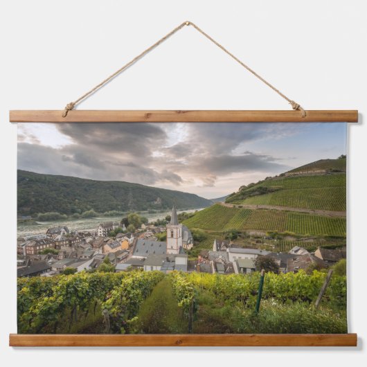 アスマンシャウゼンアムライン 吊り下げ型タペストリー (正面)