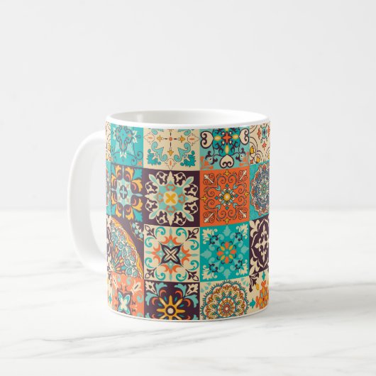 アズレカラフルホスタイル。ポルト伝統的ガル語または コーヒーマグカップ (正面左)