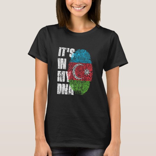 アゼルバイジャンのDNA アゼルバイジャン国旗 アゼルバイジャン人 Tシャツ (正面)