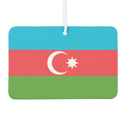 アゼルバイジャン国旗を掲げた新気車 カーエアーフレッシュナー (正面)