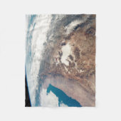 アタカマ砂漠とアンデスの塩フラッツ フリースブランケット (正面)